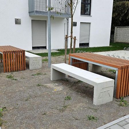 Apartment Kueche Arbeitsplatz Netflix Wlan Barrierefrei Augsburgo Exterior foto