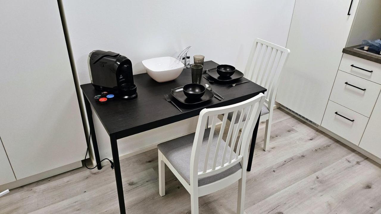 Apartment Kueche Arbeitsplatz Netflix Wlan Barrierefrei Augsburgo Exterior foto